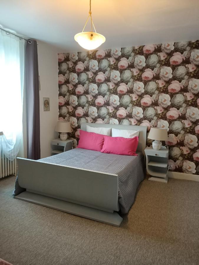 La Morgiane Bed & Breakfast Saint-Germain-les-Vergnes ภายนอก รูปภาพ