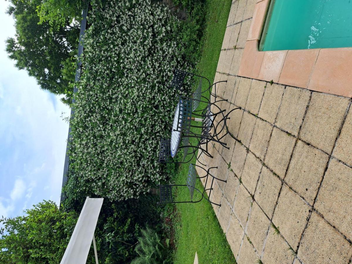 La Morgiane Bed & Breakfast Saint-Germain-les-Vergnes ภายนอก รูปภาพ
